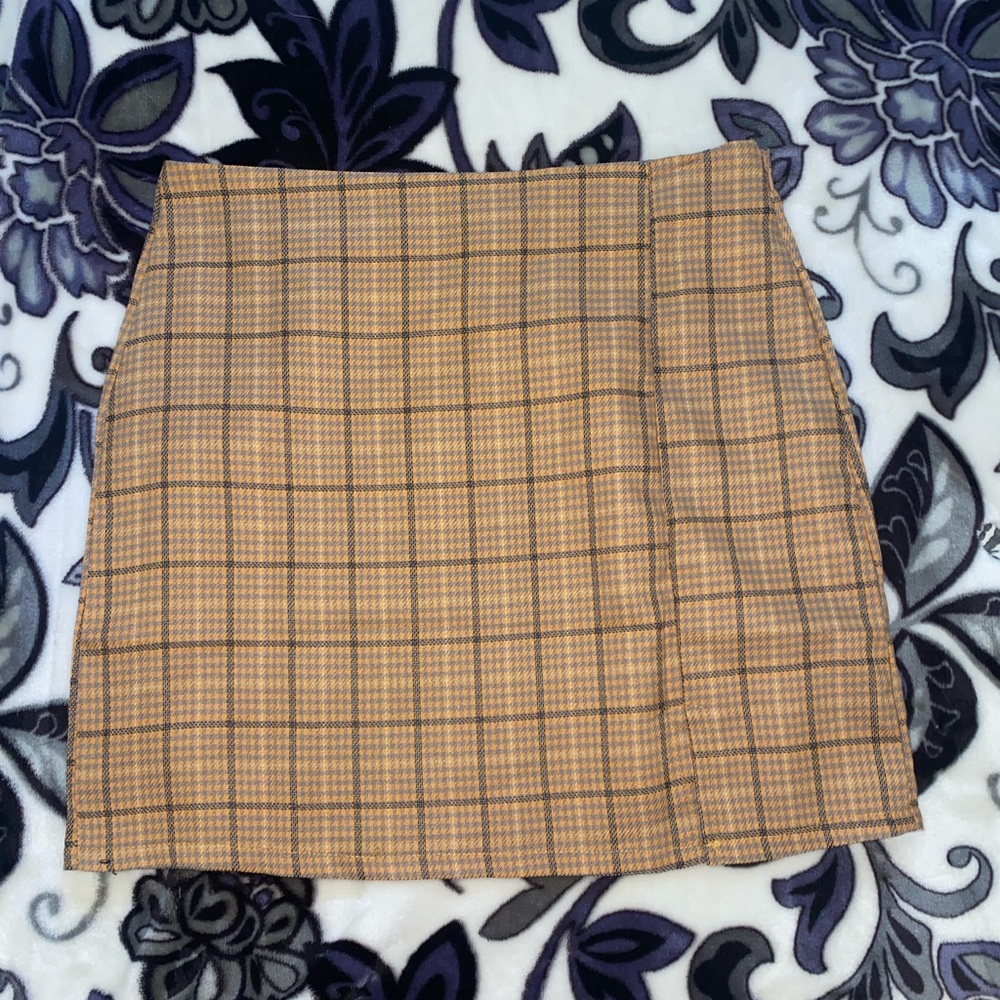 Brown and black skirt